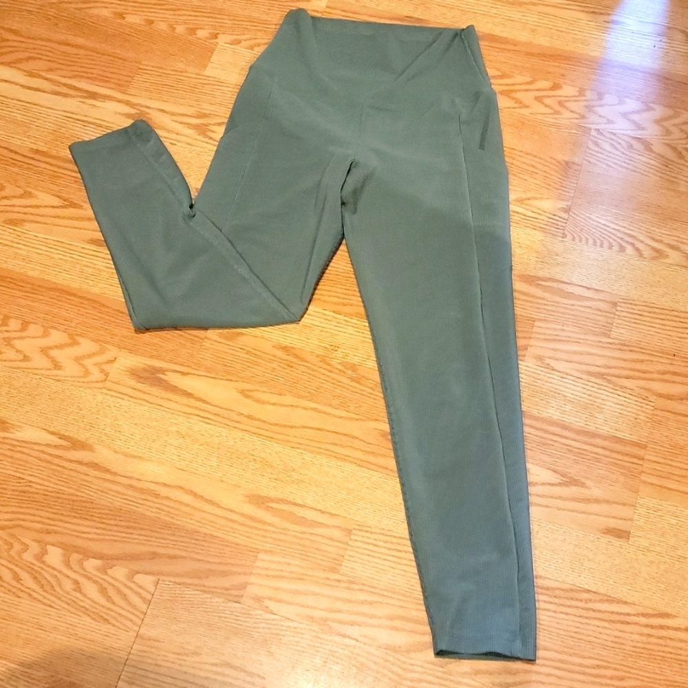 Beach Riot Ribbed Pocket Leggings
